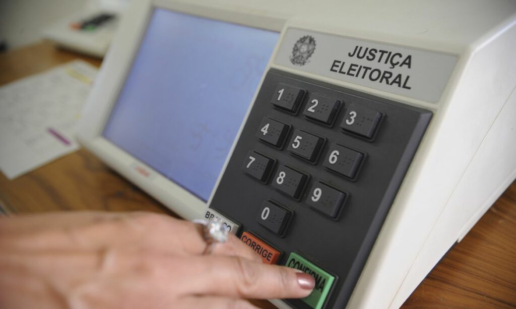 Eleições 2022: para quem o voto é obrigatório e para quem é facultativo?