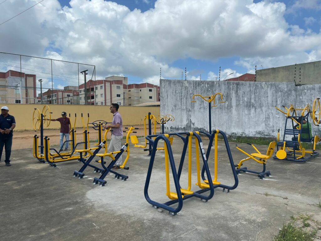 Em Parnamirim, academia ao ar livre do Parque das Nações é reinstalada