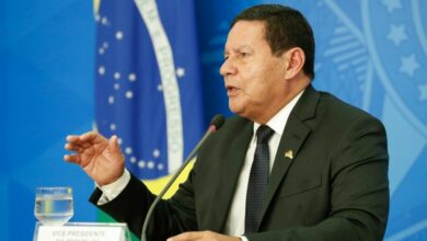 Estupro no orçamento dispara Mourão a respeito do plano econômico de Lula