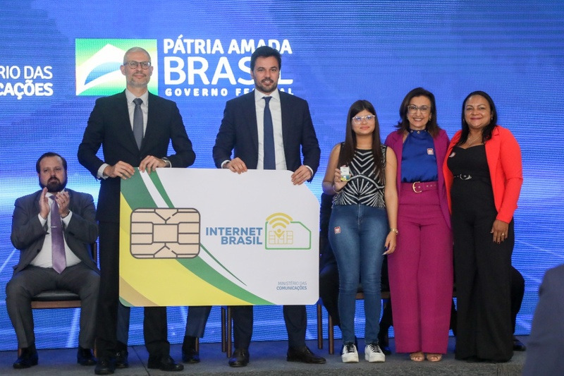 Preparamos o Brasil para o futuro diz Fabio Faria