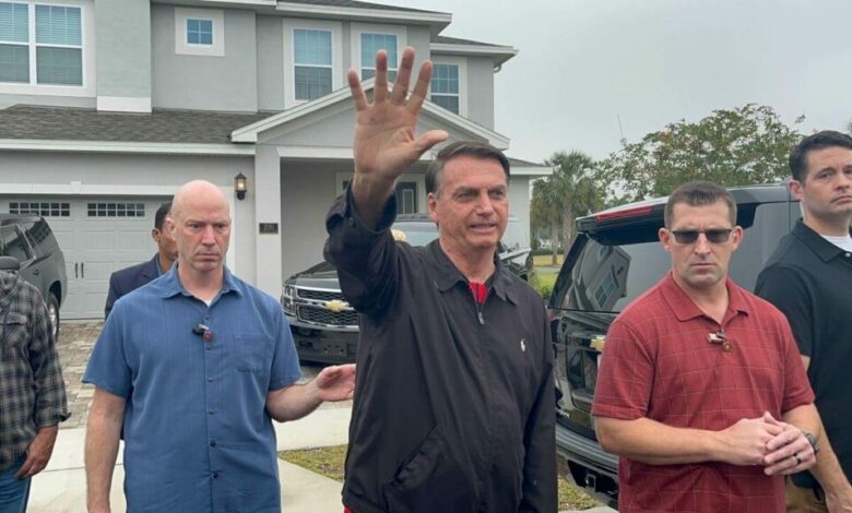 Bolsonaro é internado em hospital nos EUA após sentir dores