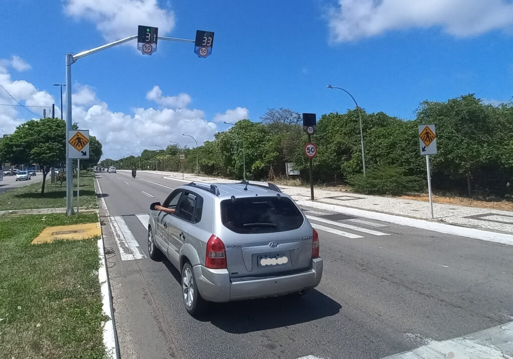 Radares de velocidade começam a funcionar em 3 vias de Natal