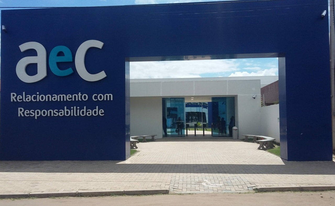 AeC abre 200 vagas para atendente em Mossoro