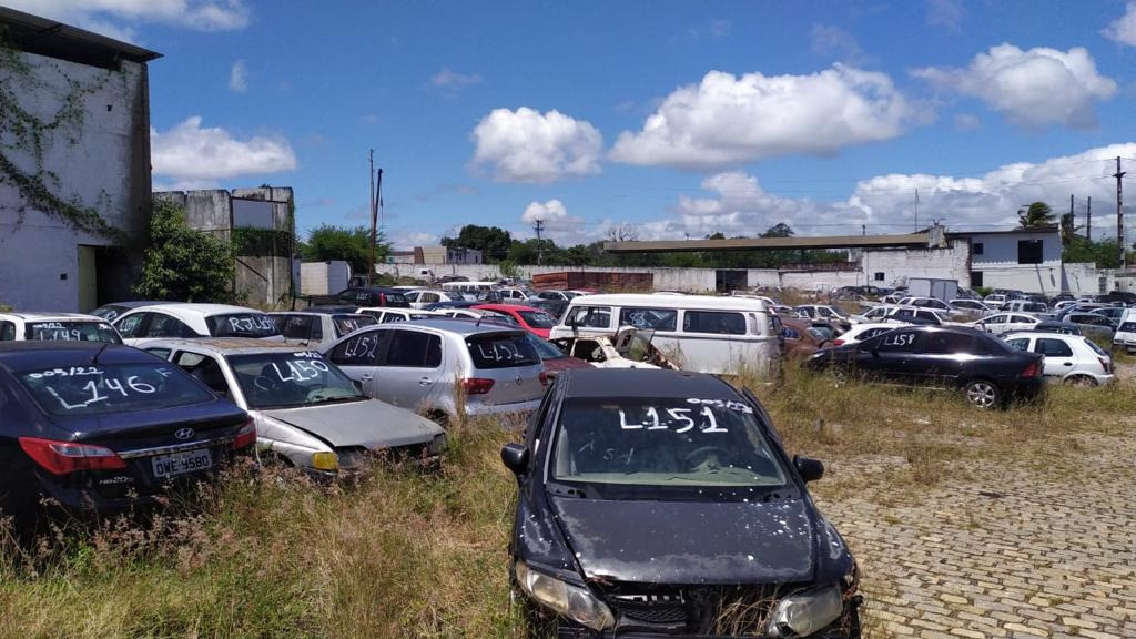 Detran realiza dois leilões virtuais com 91 lotes de veículos