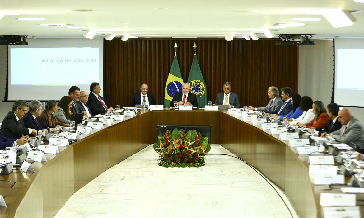 lula reuniao ministerial