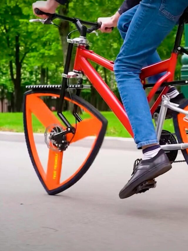 Conheça-a-inovadora-bicicleta-com-roda-triangular.-00-31-05-23