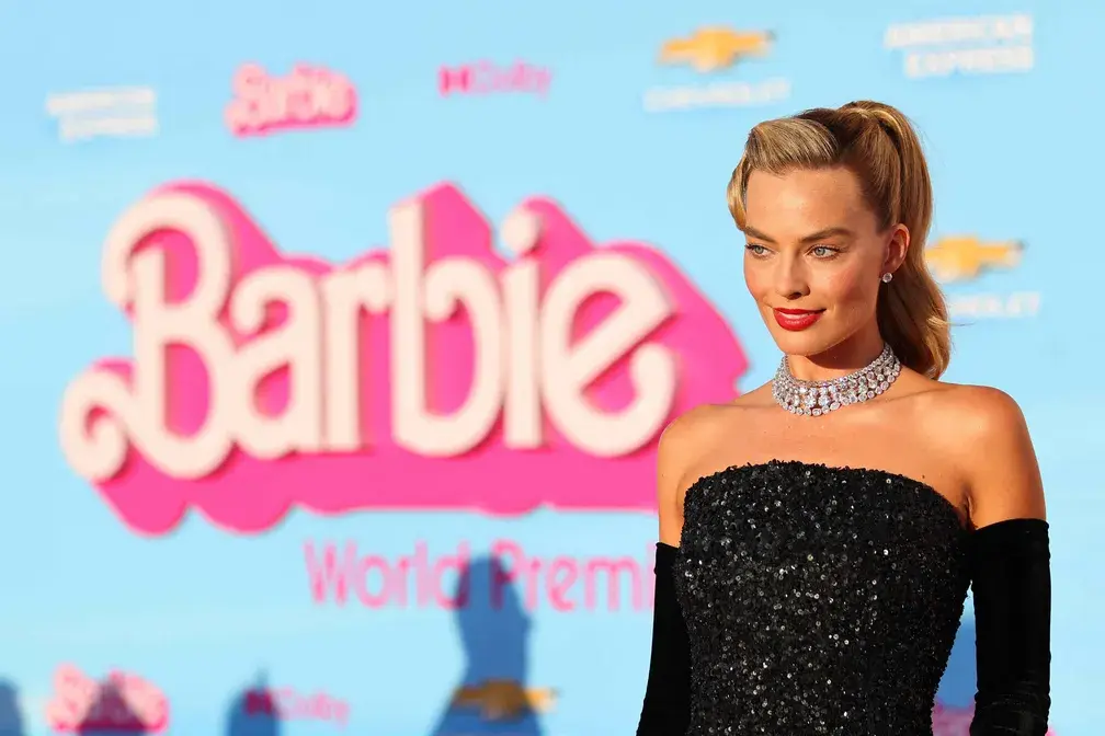 Margot_Robbie_a_Barbie_da_vida_real_(1)