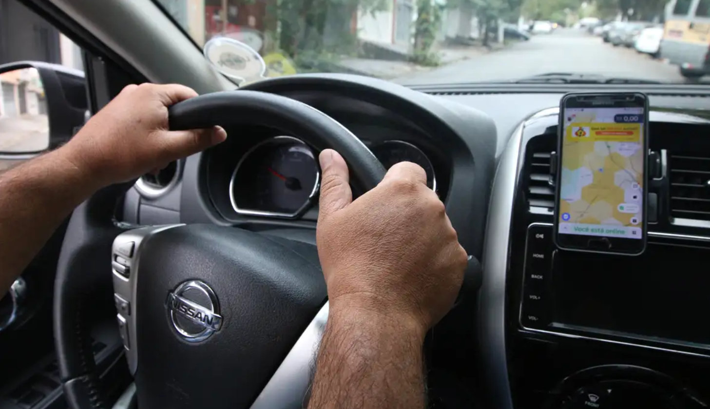 O que pode mudar para motoristas com projeto de lei que regulamenta trabalho por aplicativo (Foto: Rovena Rosa / Agência Brasil)