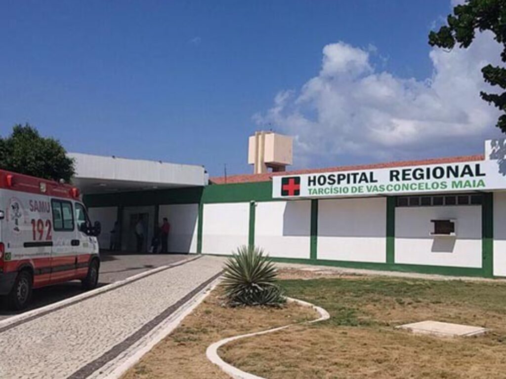 Atrasos Salariais Motivam Suspensao de Atendimentos na UTI do Hospital Tarcisio Maia