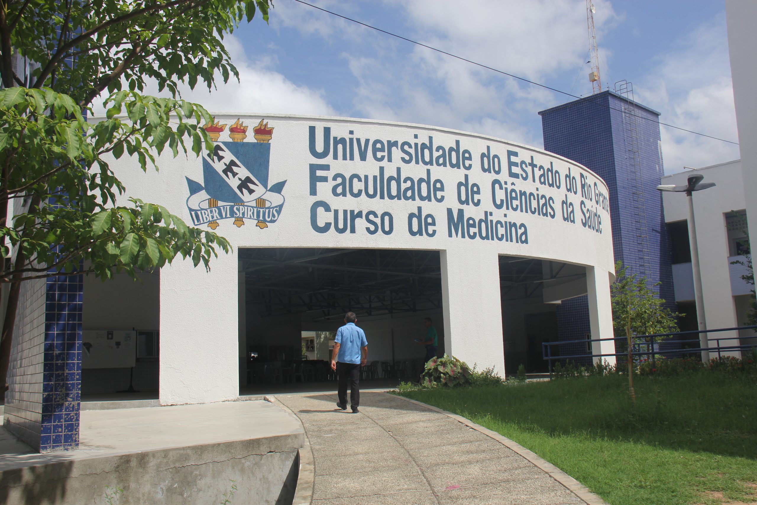 Moradores de Mossoro podem fazer eletrocardiograma gratis no ambulatorio da UERN