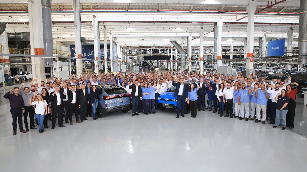 Volkswagen comemora 65 anos da fábrica Anchieta