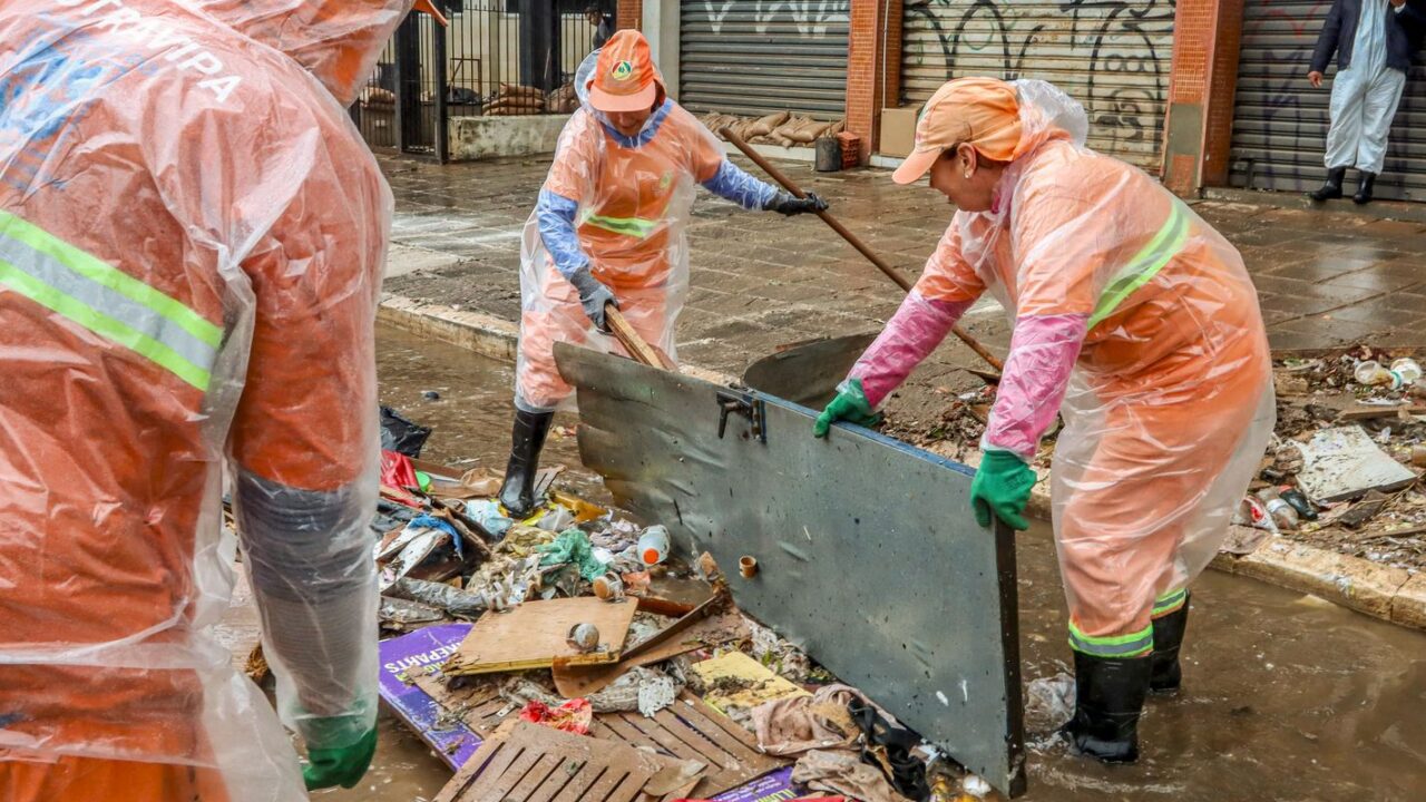 IBGE aponta avanço na limpeza urbana, mas lixões seguem ativos no país