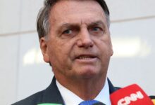 Indiciamento de Bolsonaro repercute entre políticos e autoridades