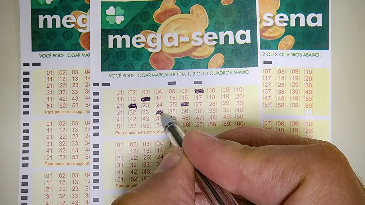 Mega-Sena acumula e prêmio vai a R$ 55 milhões