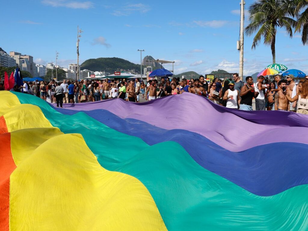 Parlamentares e organizadores pedem recursos para Parada LGBTI+ do Rio