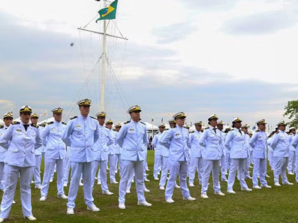 Marinha selecao para oficiais temporarios em Natal com salarios iniciais de R 9 mil