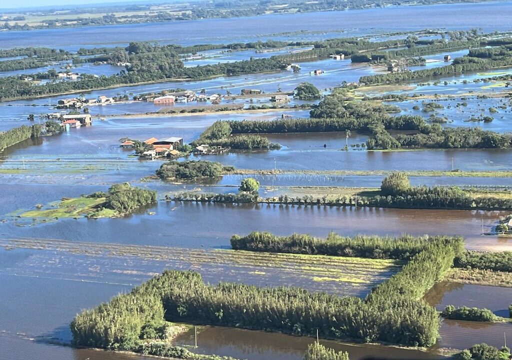 Entra em vigor lei que concede descontos a produtores atingidos por enchente no RS