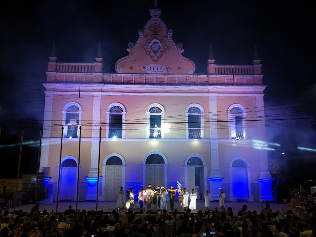 Auto na Terra de Auta encanta público na abertura do Natal em Macaíba