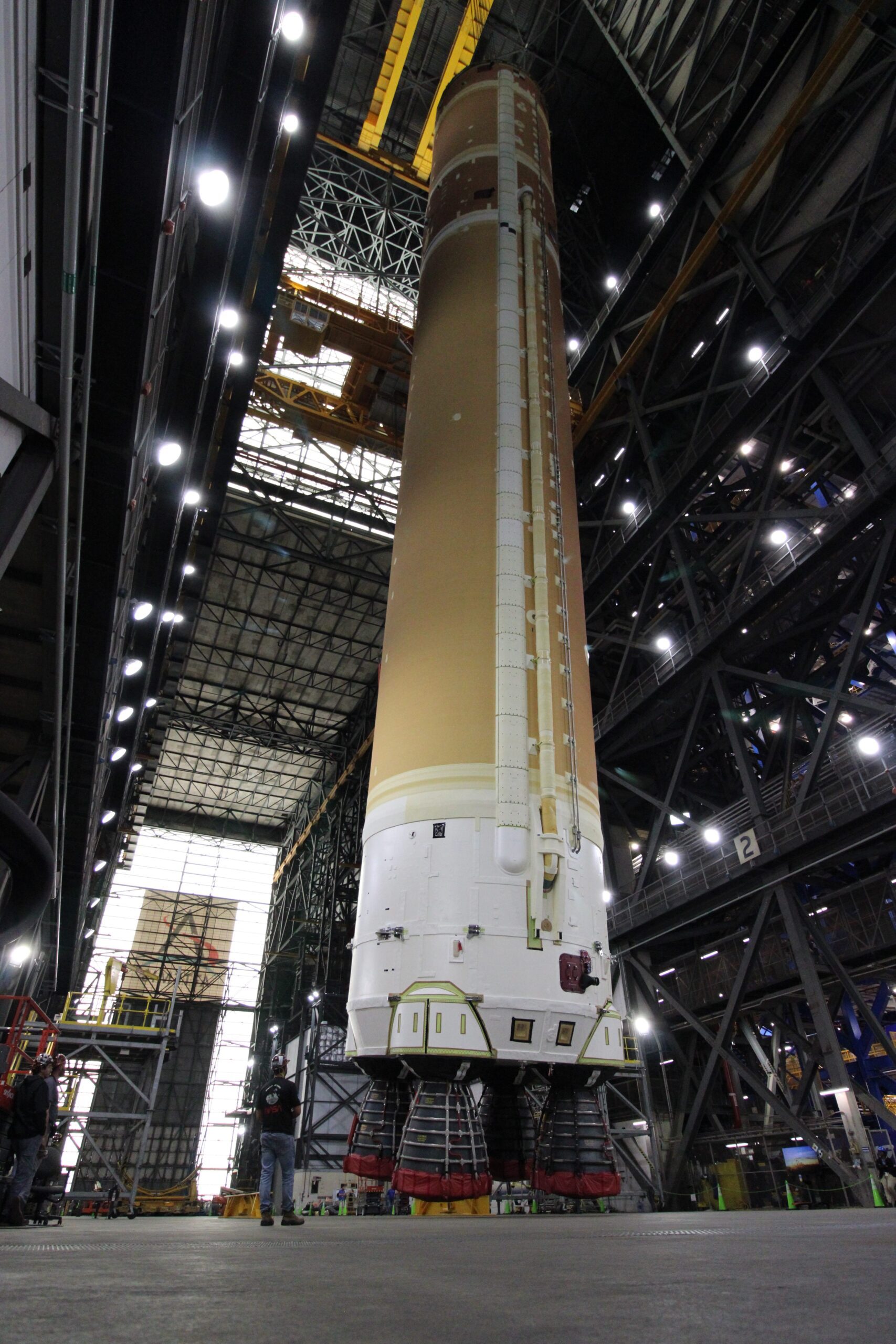 Artemis II Core Stage Goes Vertical