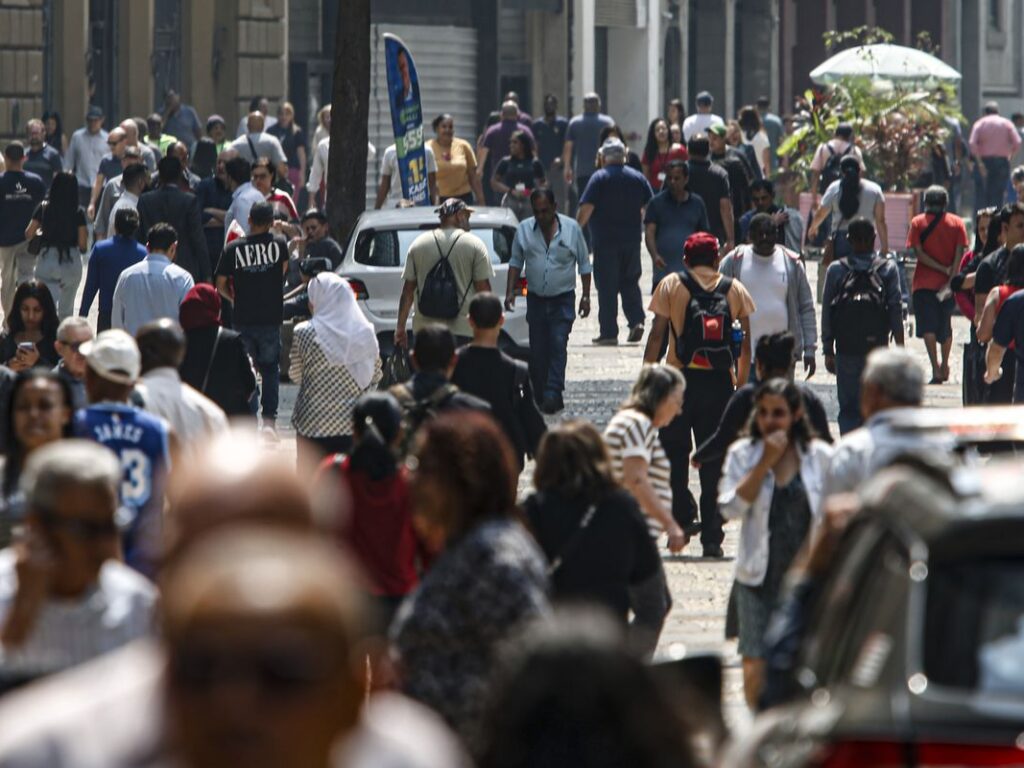 IBGE: pobreza e extrema pobreza atingem menor nível no país desde 2012