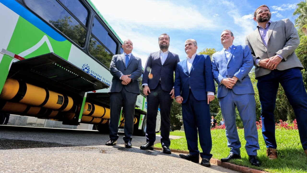 Projeto-piloto usará ônibus a gás em duas linhas intermunicipais do RJ