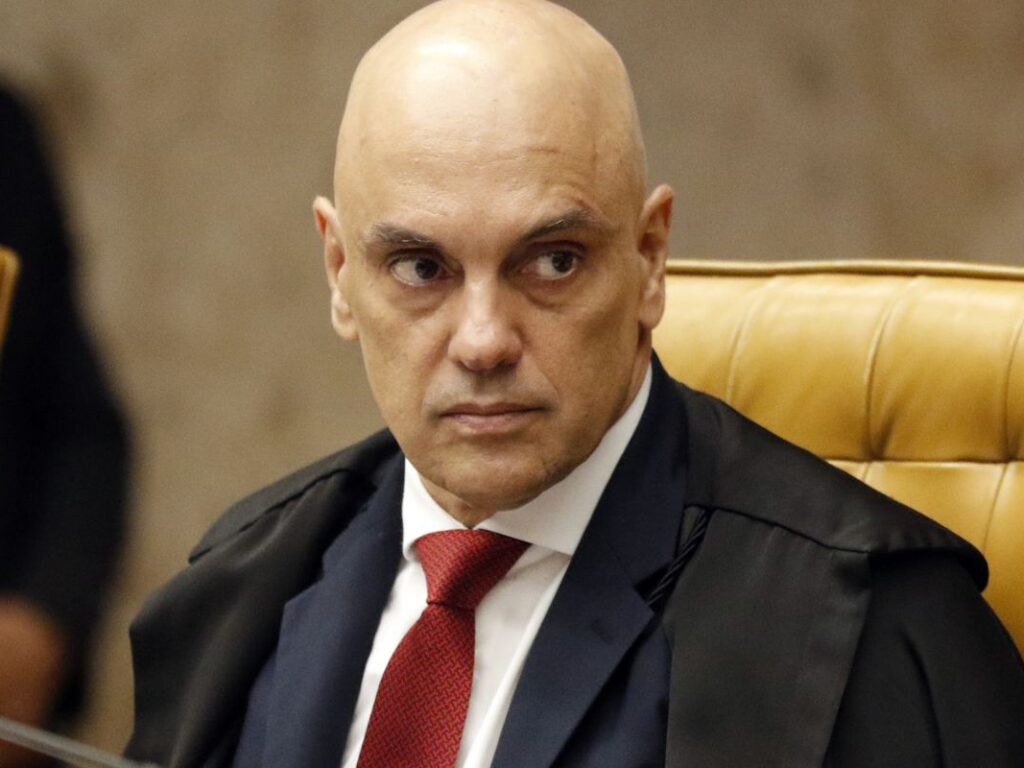 Moraes proíbe acesso aos prontuários de mulheres que realizaram aborto