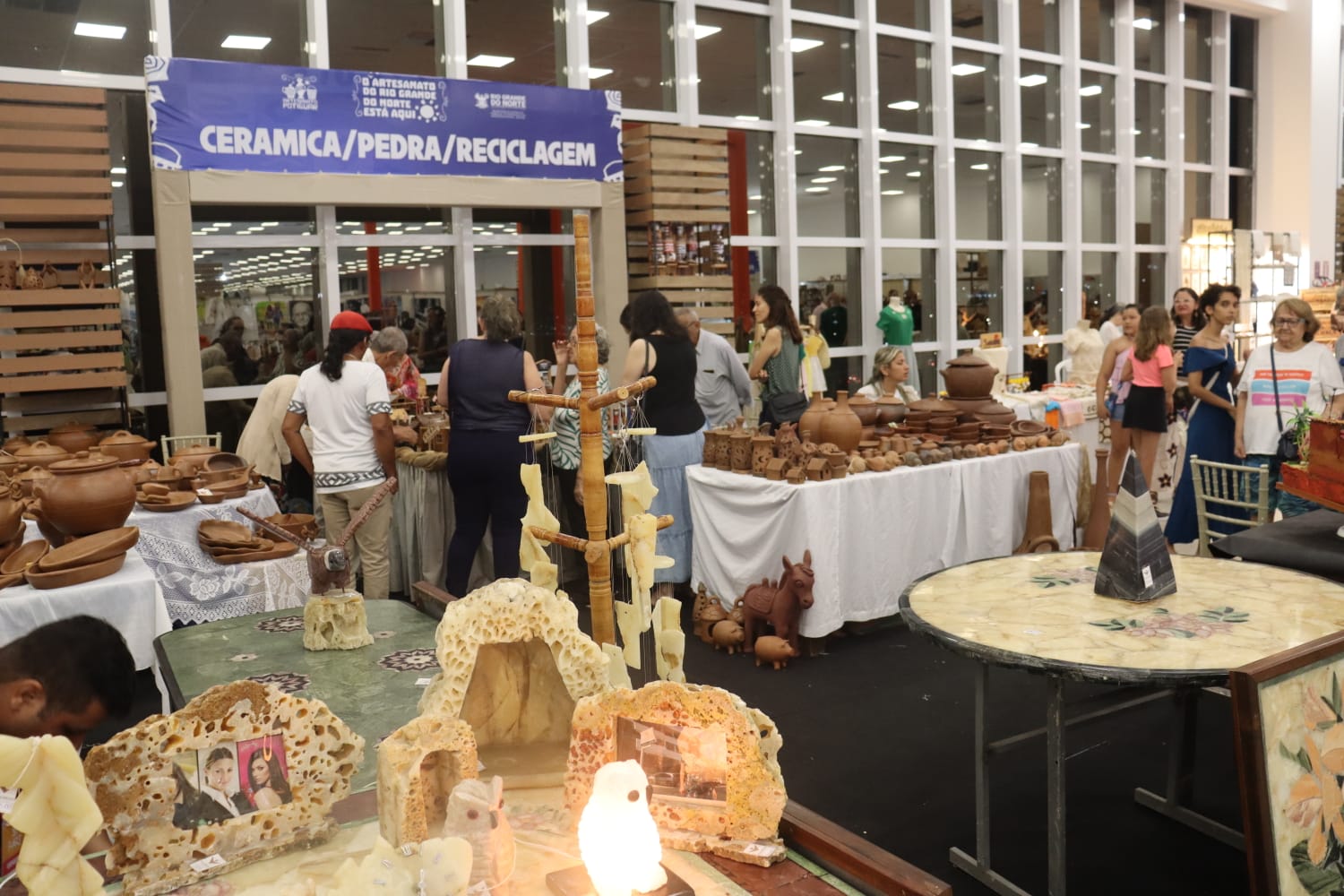 Feira Internacional de Artesanato de Natal celebra 30ª edição com diversidade cultural e show de Chico César