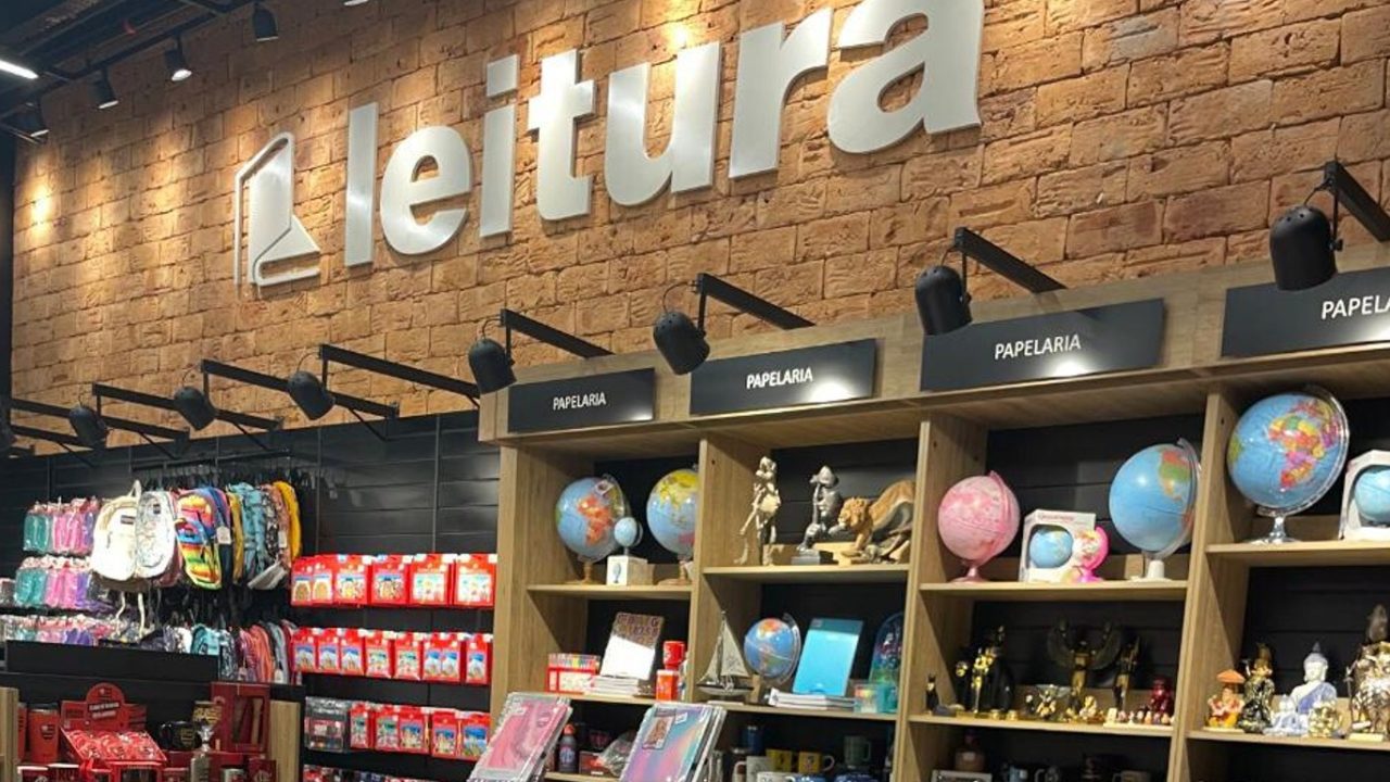 Livraria Leitura oferece brindes da Disney em campanha de volta às aulas