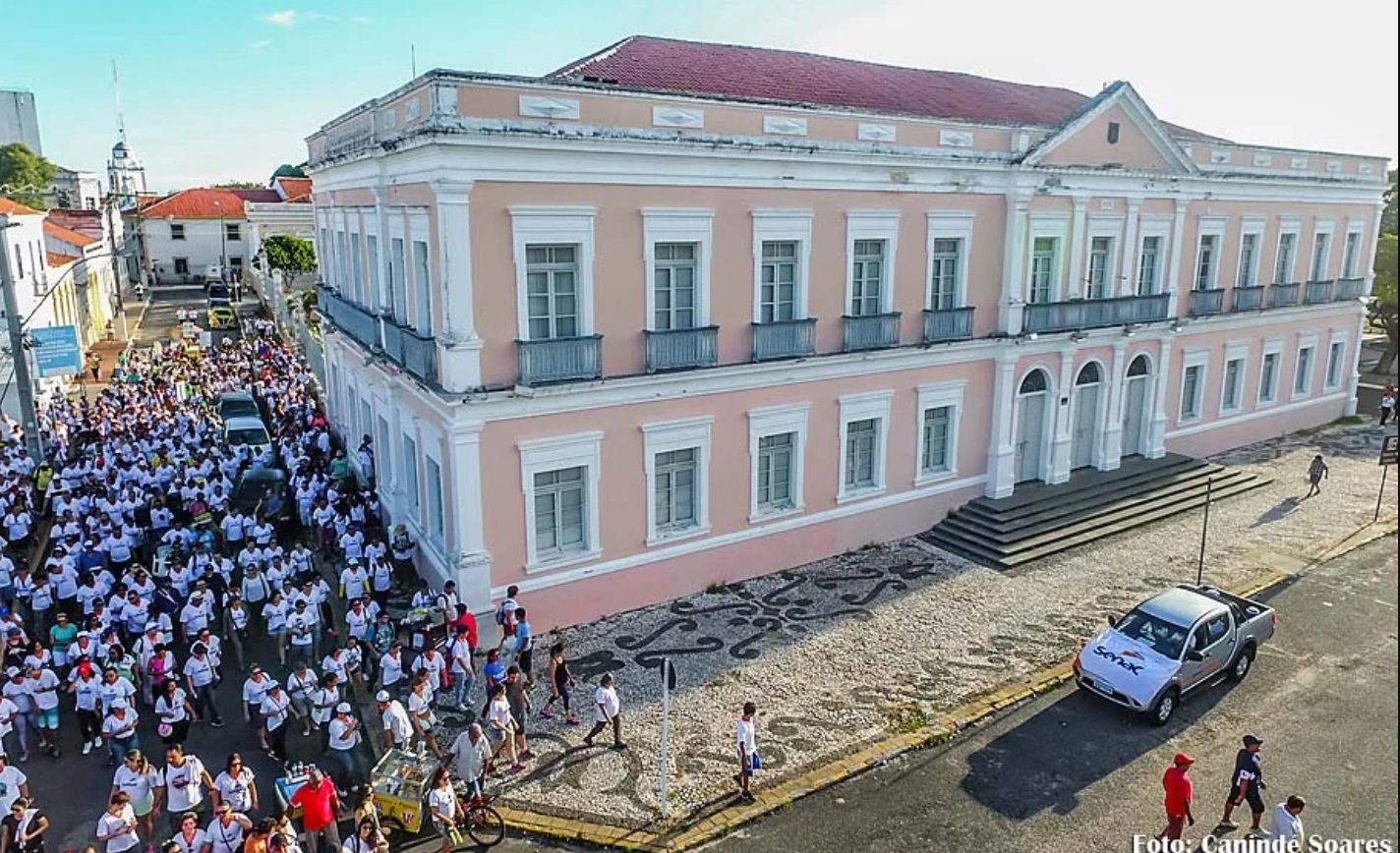 Passeio guiado resgata a história de Natal com foco no centro histórico