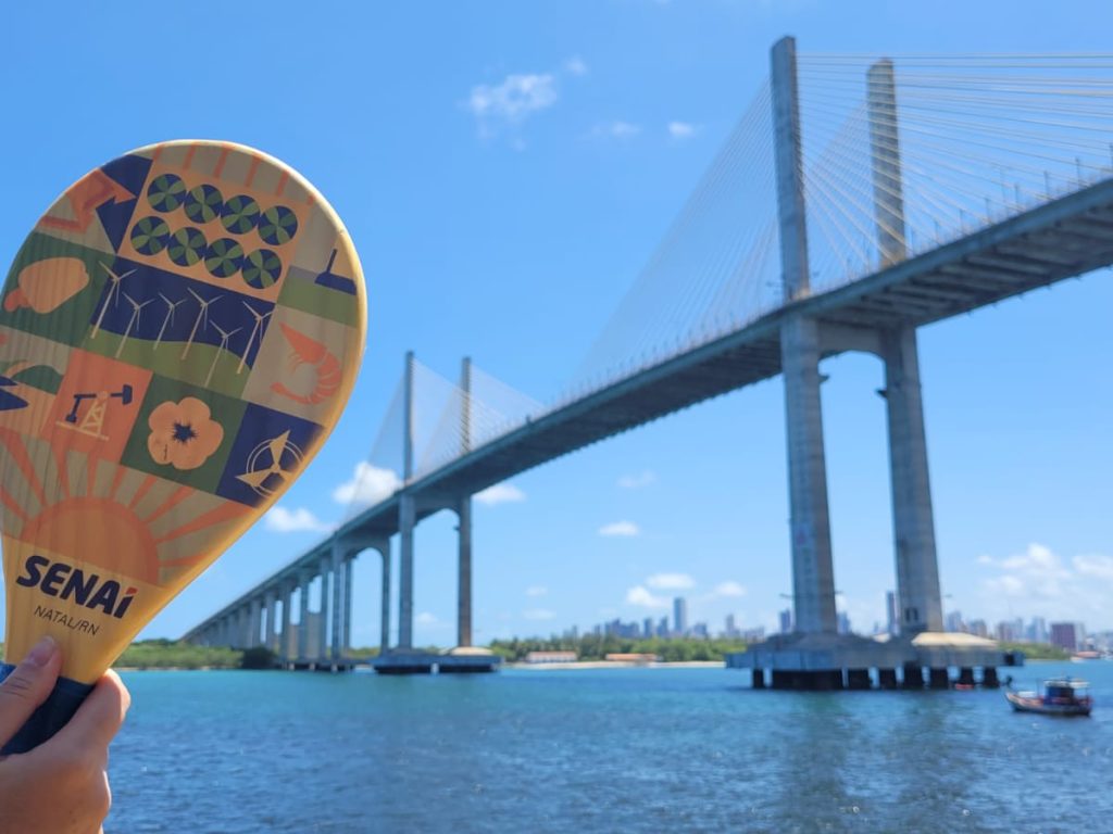 SENAI leva buggy elétrico e oficinas de gastronomia à praia da Redinha