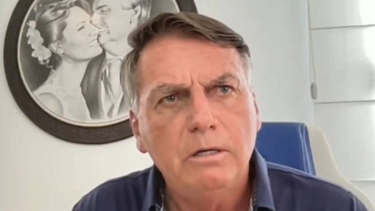 [VÍDEO] Bolsonaro: “Se eu continuar inelegível, não acredito mais na democracia”