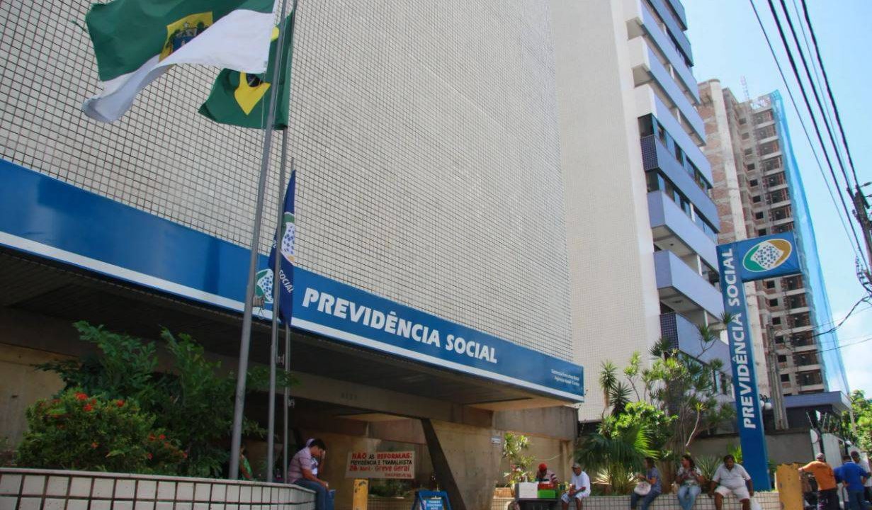 INSS volta a fazer prova de vida, mas beneficiário não precisa ir à Previdência ou agência bancária; entenda