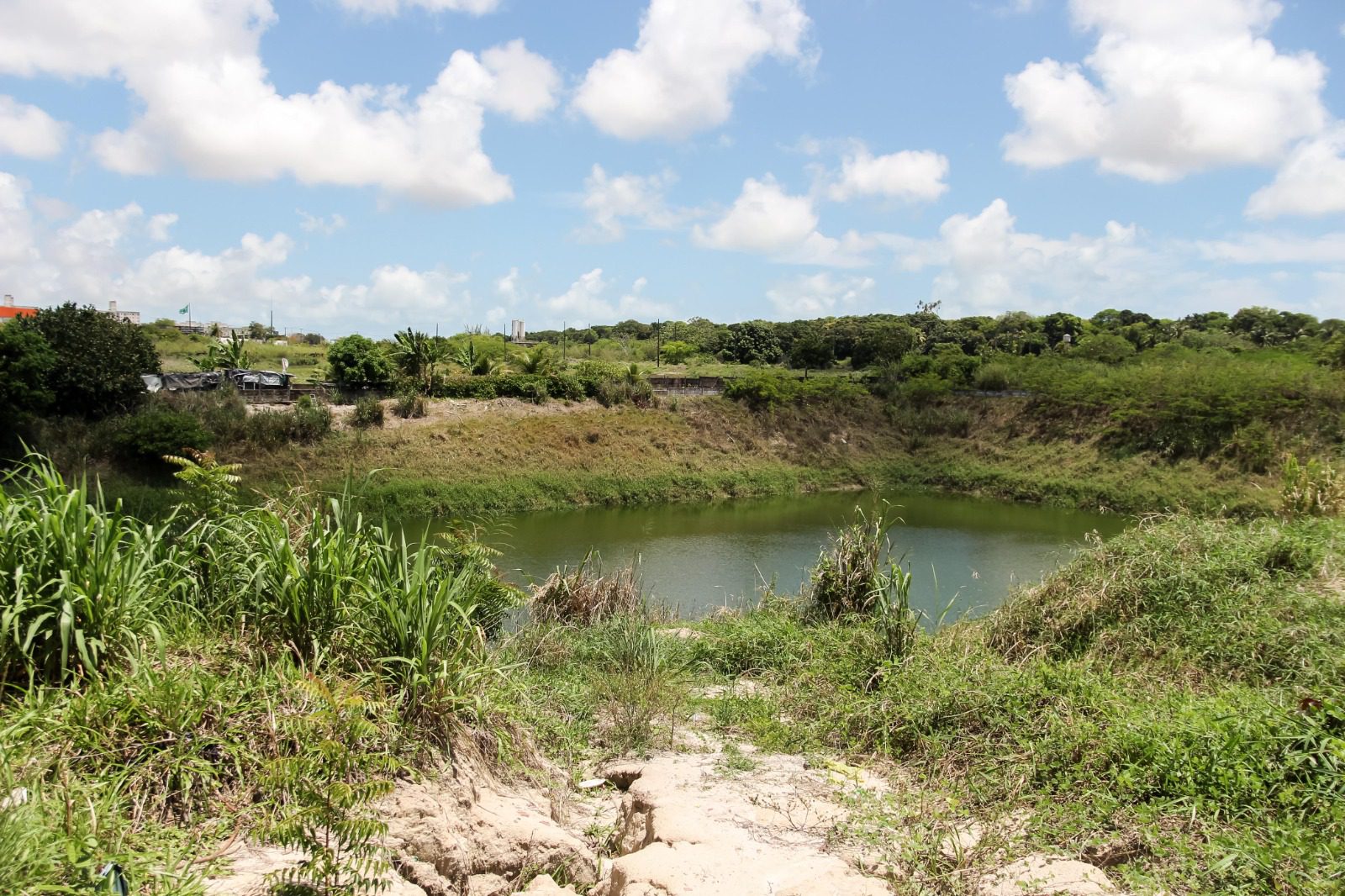 Prefeitura de Parnamirim anuncia obras urgentes na Lagoa de Captação de Emaús para garantir segurança e funcionalidade