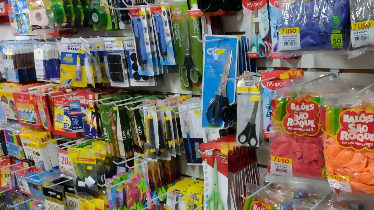 Material escolar fica 4% mais caro em Natal em 2025, aponta pesquisa do Procon