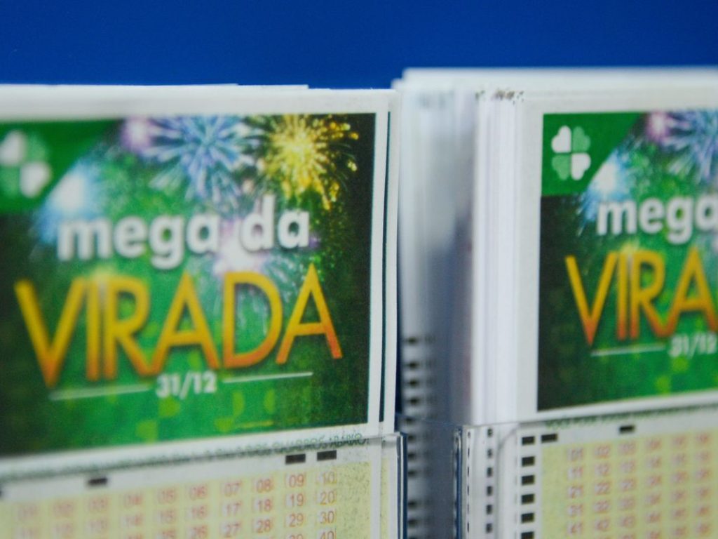 Prêmio maior da Mega da Virada sai para oito apostas