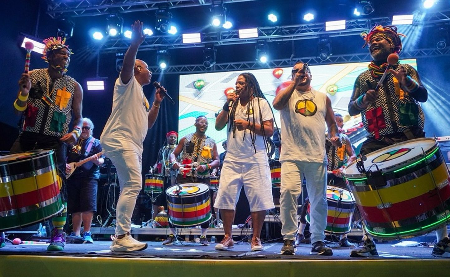 Axé Natal 2025 encerra com Olodum e anuncia edição estendida para 2026