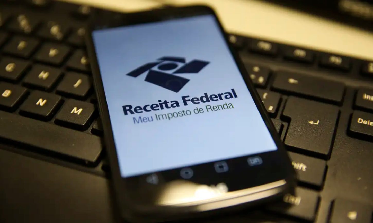 Empresas têm até 28 de fevereiro para enviar informe de rendimentos do IRPF 2025