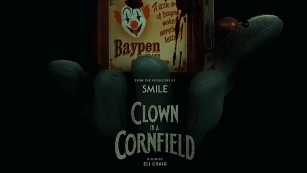 Filme de terror 'Clown in a Cornfield' ganha trailer sangrento e estreia em maio nos cinemas