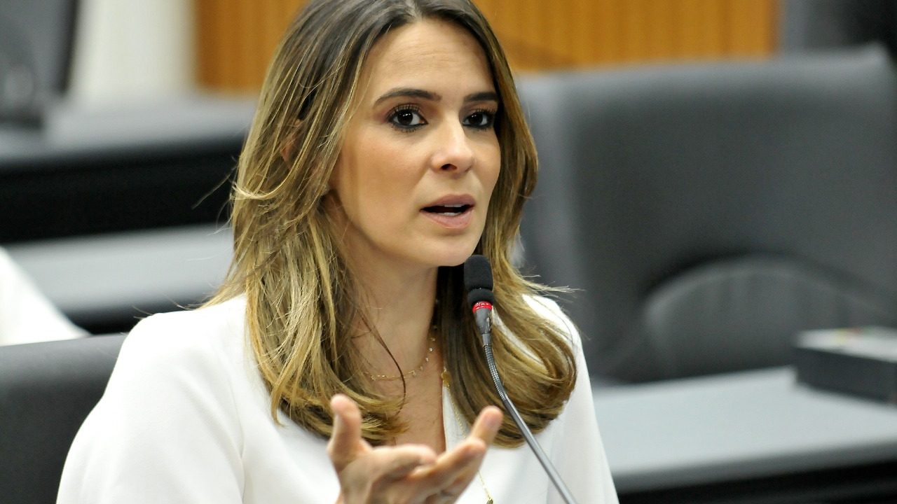 Julia Arruda é nomeada nova secretária da SEMJIDH no RN