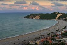 Natal terá limpeza noturna na Praia de Ponta Negra