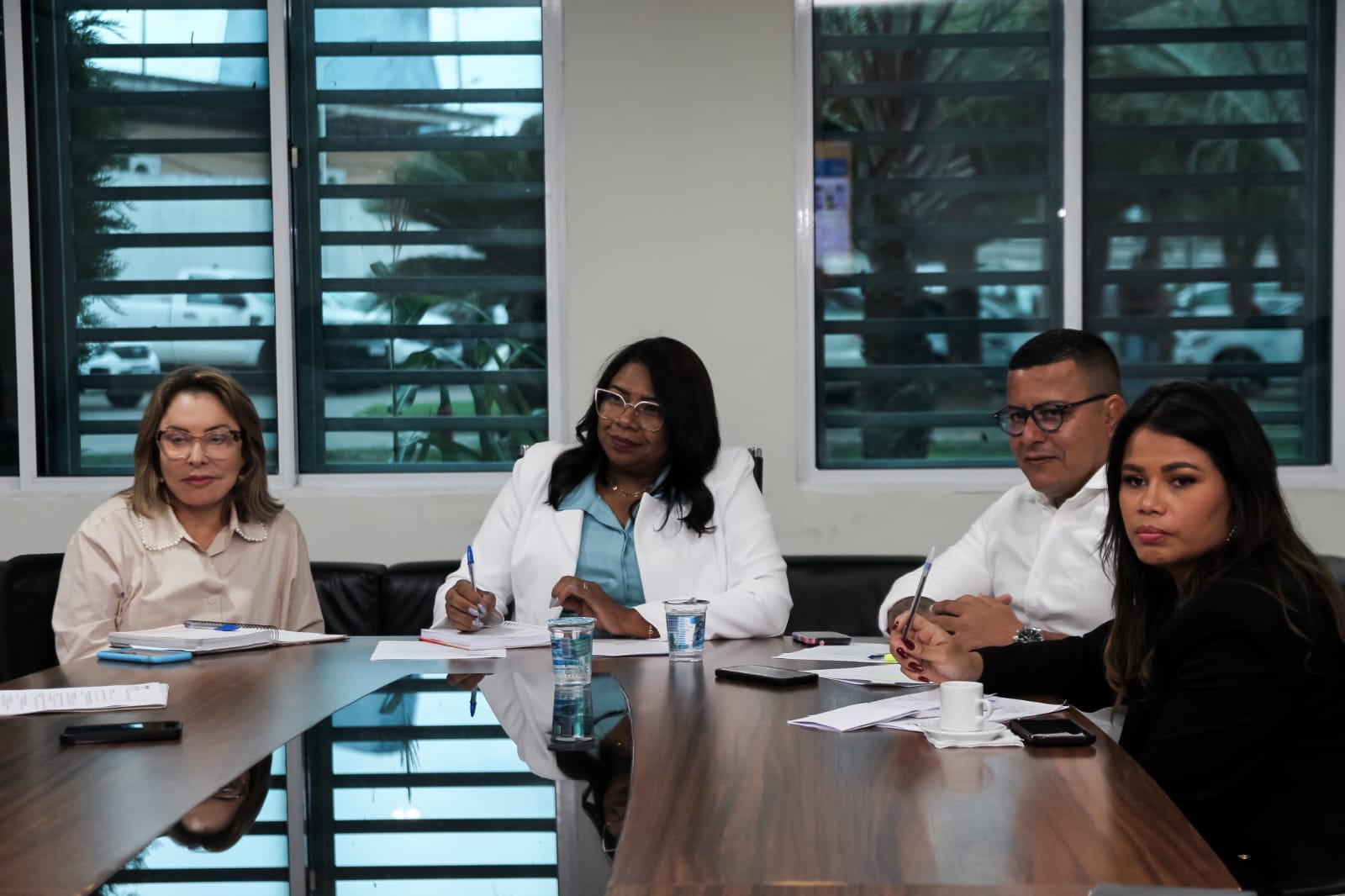 Nilda discute melhorias na saúde de Parnamirim com sindicato dos enfermeiros