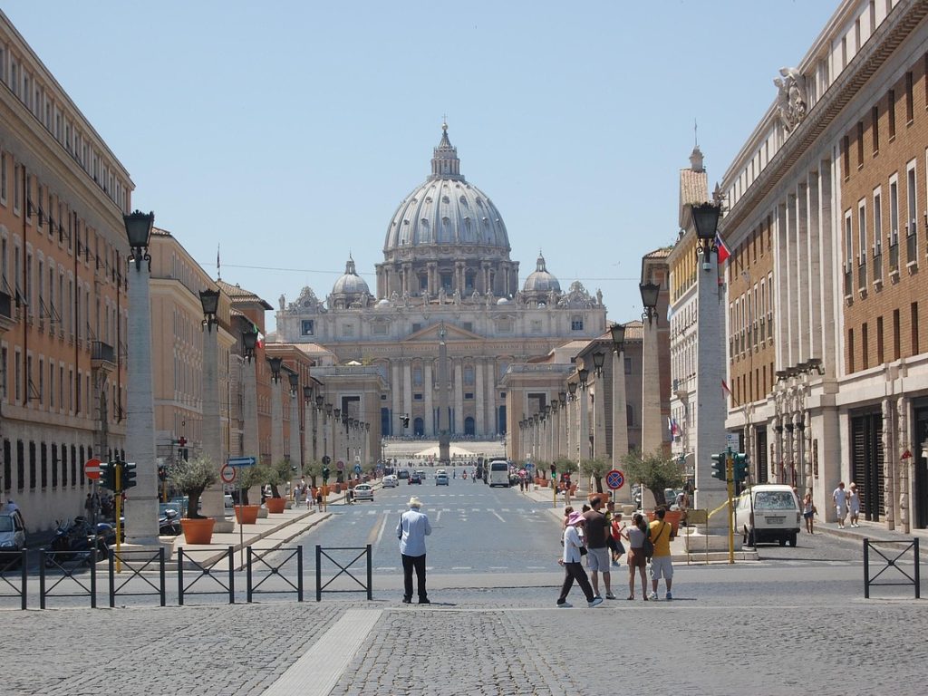 Jubileu: mais de 250 mil brasileiros católicos vão a Roma em 2025