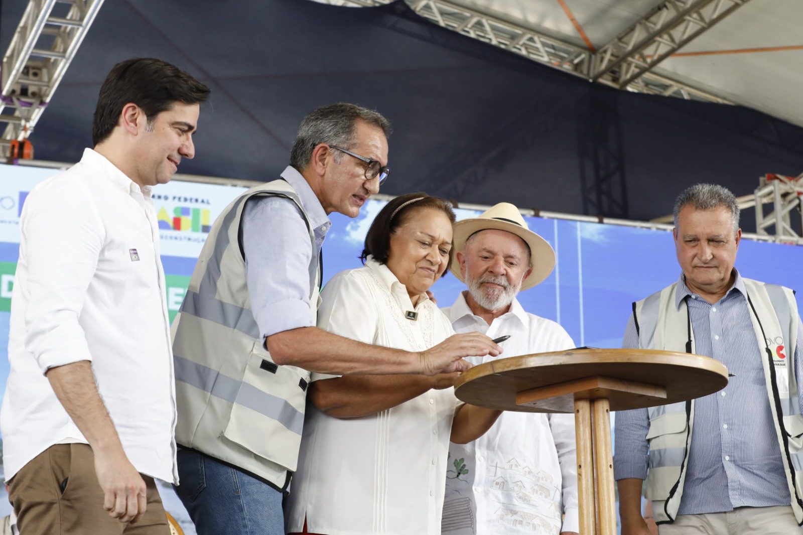 Fátima Bezerra considera candidatura ao Senado em 2026 a pedido de Lula