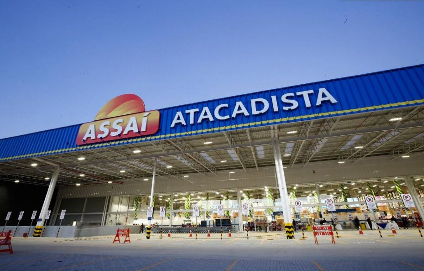 assai atacadista fachada