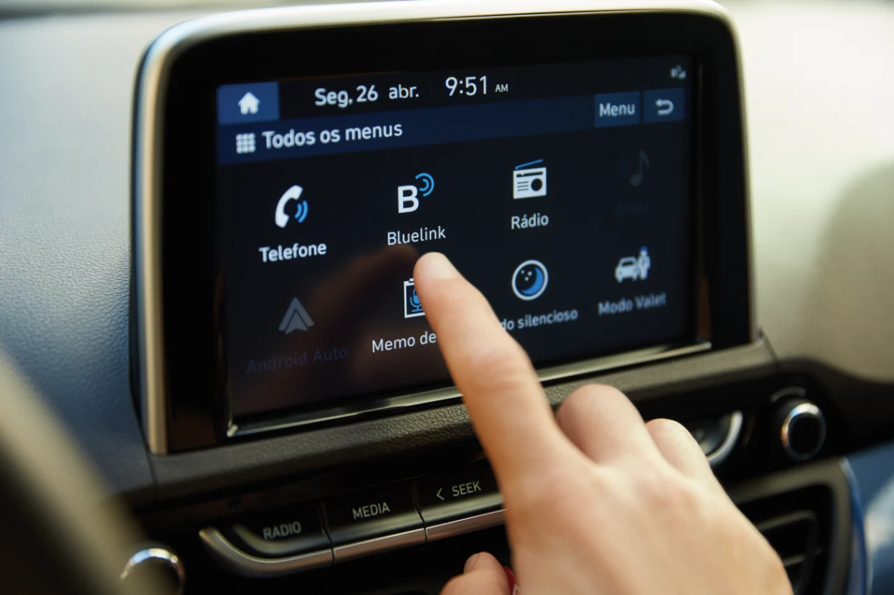 HB20 e CRETA 2025/26 chegam às lojas com pacote completo de conectividade e assistência 2 HB20 e CRETA ganham conectividade Bluelink em todas as configurações da linha 2025 e 2026
