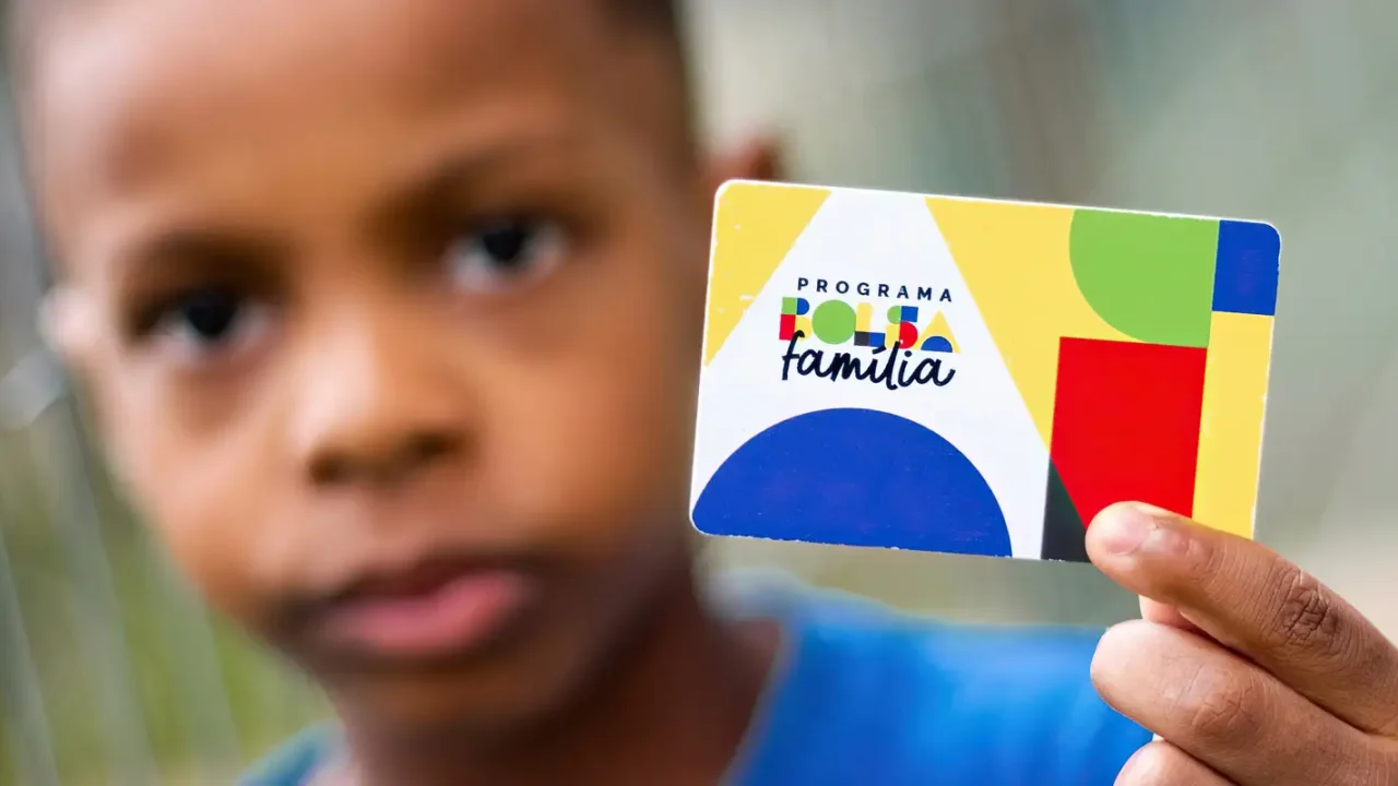 Caixa paga Bolsa Família a beneficiários com NIS de final 3