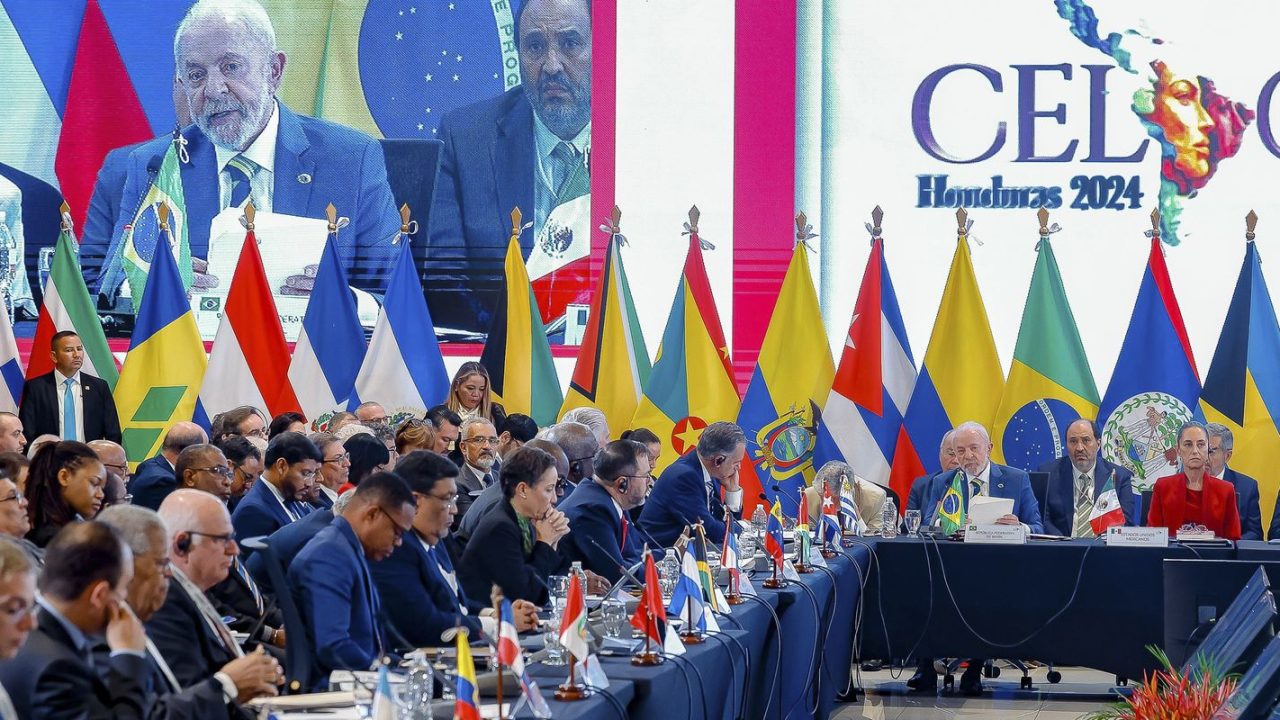Tarifaço: negociação individual é fim do multilateralismo, diz Lula