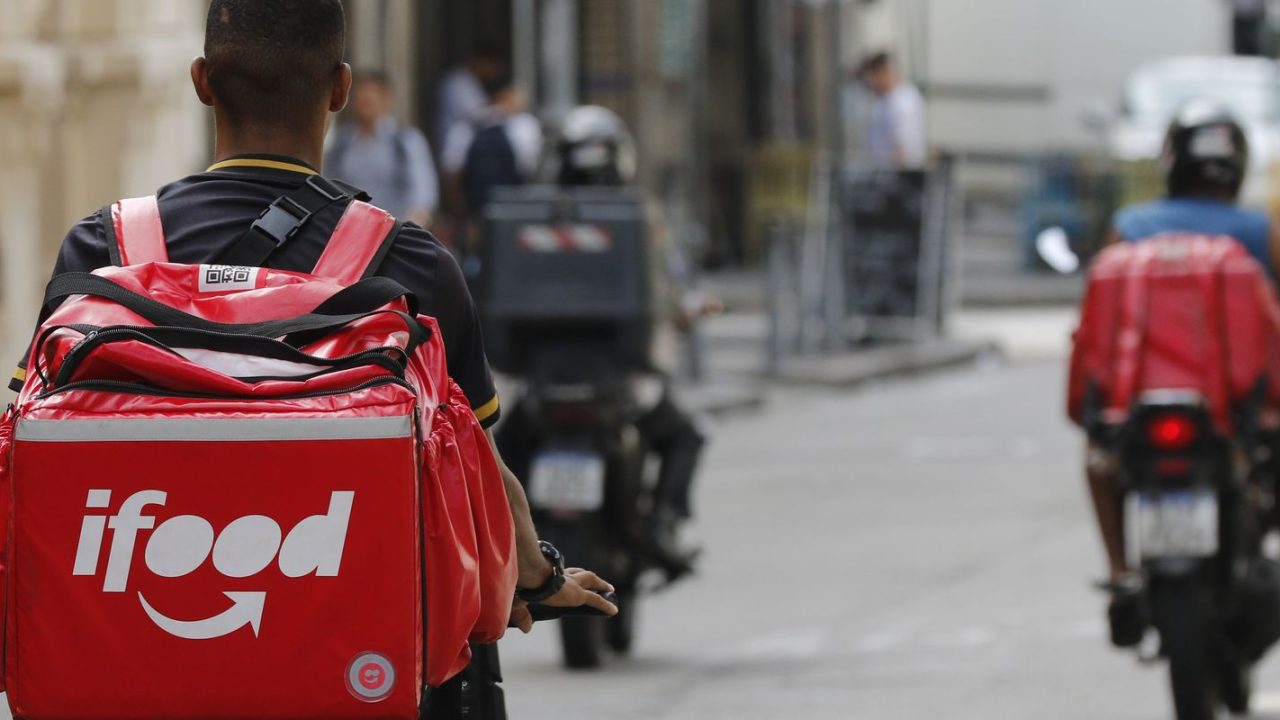 Entenda as diferenças entre trabalhador informal, MEI, autônomo e CLT